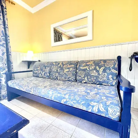 아파트 Apartamento Junto Al Mar, Con Balcon, En Playa Jardin Puerto De La Cruz
