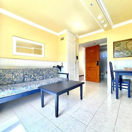Apartamento Junto Al Mar, Con Balcon, En Playa Jardin Puerto De La Cruz 아파트 푸에르토 드 라 크루즈