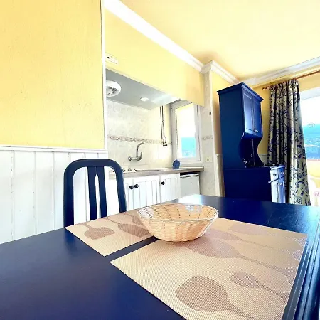 아파트 Apartamento Junto Al Mar, Con Balcon, En Playa Jardin Puerto De La Cruz 푸에르토 드 라 크루즈