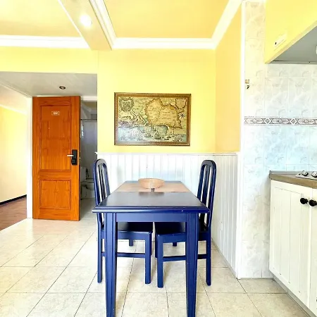 Apartamento Junto Al Mar, Con Balcon, En Playa Jardin Puerto De La Cruz アパート