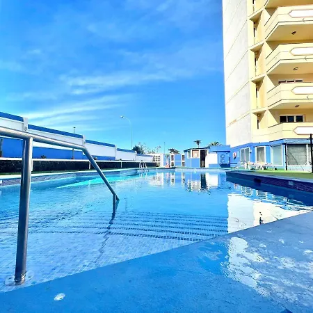 Apartamento Junto Al Mar, Con Balcon, En Playa Jardin Puerto De La Cruz